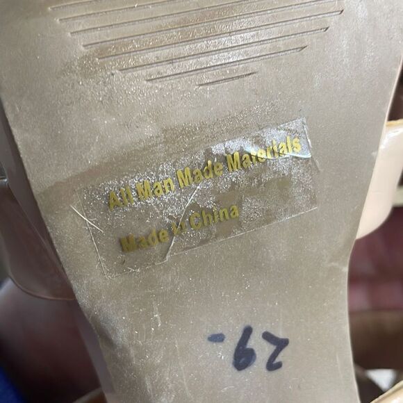 Report Livy Nude Patent Leather Platform Heels 7 - Picture 10 of 12